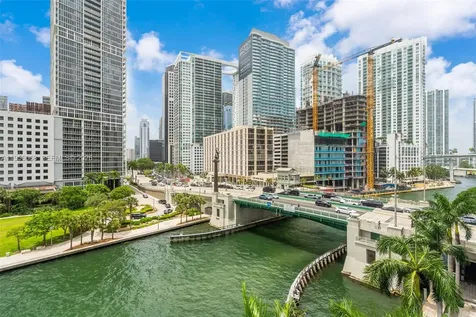 200 Biscayne Boulevard Way Miami FL 33131