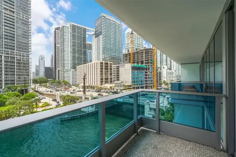 200 Biscayne Boulevard Way Miami FL 33131