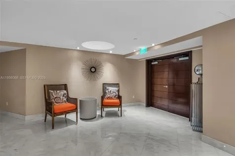 200 Biscayne Boulevard Way Miami FL 33131