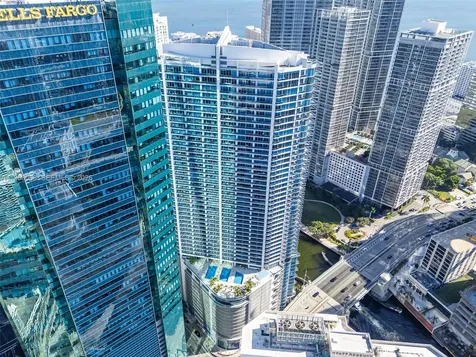 200 Biscayne Boulevard Way Miami FL 33131