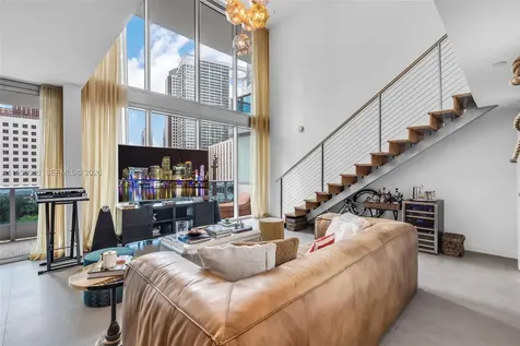 200 Biscayne Boulevard Way Miami FL 33131
