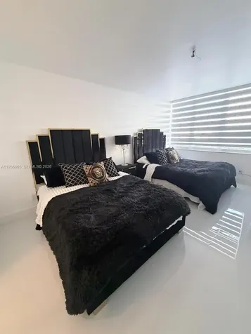 100 Lincoln Road Miami Beach FL 33139