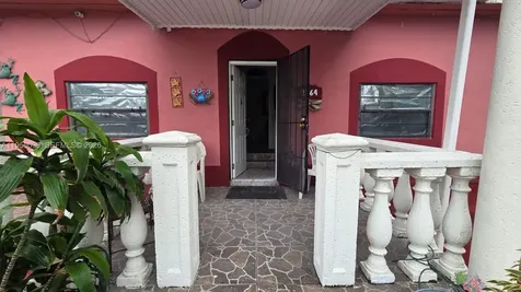 2764 NW 31st Street Miami FL 33142