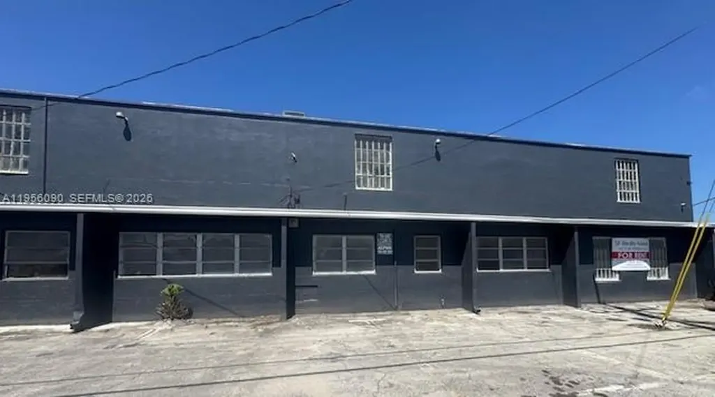 7130 NW 35th Avenue Miami FL 33147