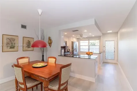 3203 Portofino Point Coconut Creek FL 33066