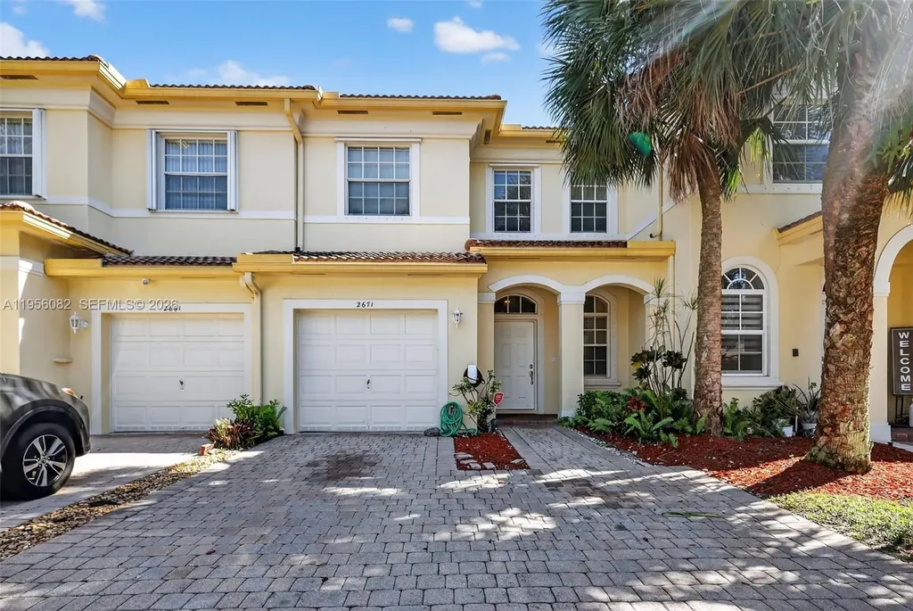 2671 SW 85th Terrace Miramar FL 33025