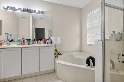 2671 SW 85th Terrace Miramar FL 33025
