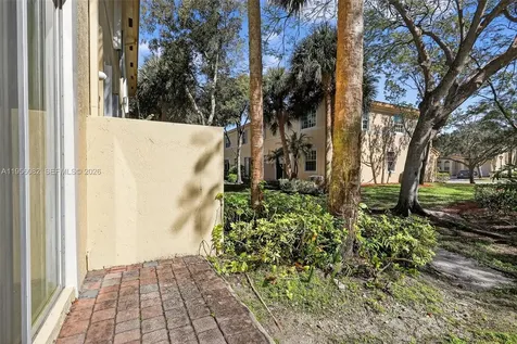 2671 SW 85th Terrace Miramar FL 33025