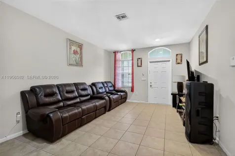 2671 SW 85th Terrace Miramar FL 33025