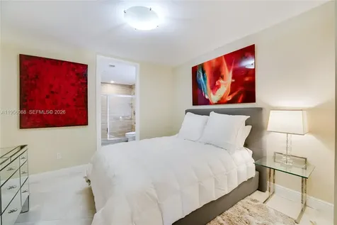 16001 Collins Avenue Sunny Isles Beach FL 33160