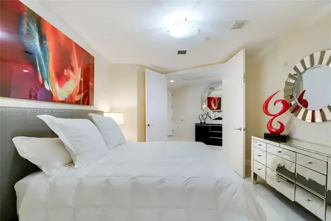 16001 Collins Avenue Sunny Isles Beach FL 33160