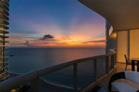 16001 Collins Avenue Sunny Isles Beach FL 33160