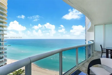 16001 Collins Avenue Sunny Isles Beach FL 33160