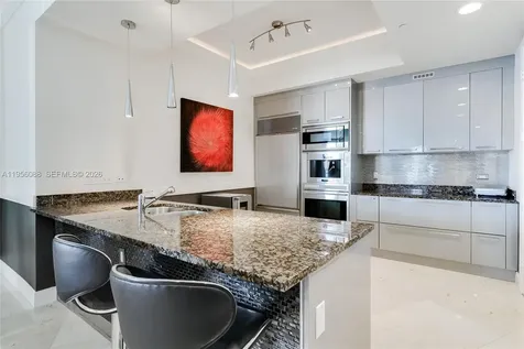 16001 Collins Avenue Sunny Isles Beach FL 33160