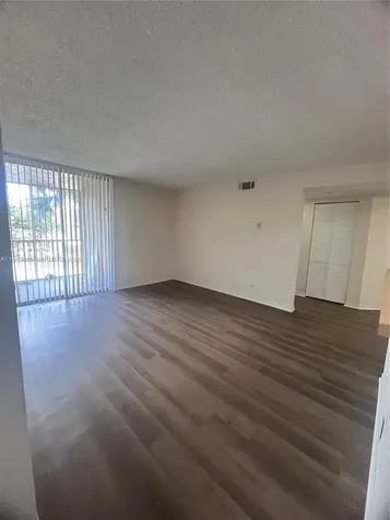 4035 W Mcnab Road Pompano Beach FL 33069