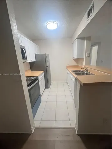 4035 W Mcnab Road Pompano Beach FL 33069