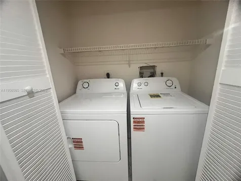 4035 W Mcnab Road Pompano Beach FL 33069