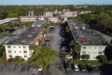 5935 Del Lago Circle Sunrise FL 33313