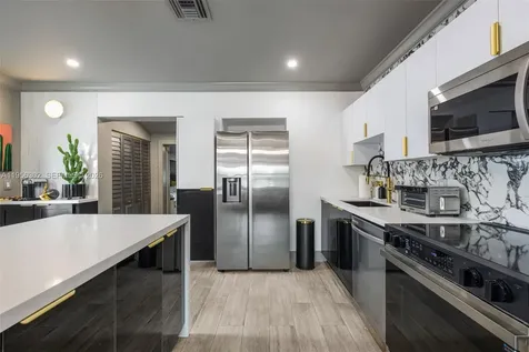 1532 N Andrews Avenue Fort Lauderdale FL 33311