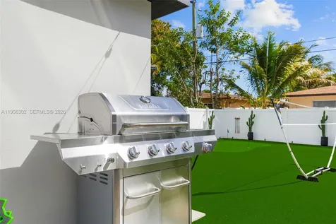 1532 N Andrews Avenue Fort Lauderdale FL 33311