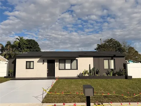 2340 SW 42nd Way Plantation FL 33317