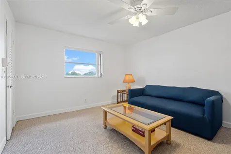 1110 NW 90th Way Plantation FL 33322