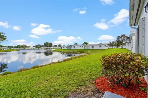 1110 NW 90th Way Plantation FL 33322