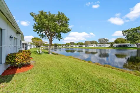 1110 NW 90th Way Plantation FL 33322