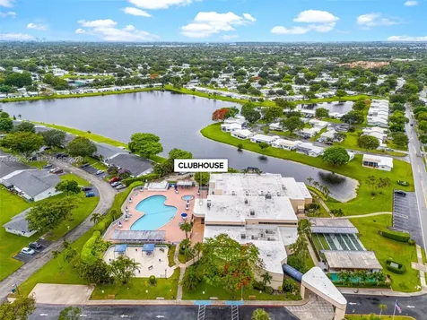 1110 NW 90th Way Plantation FL 33322