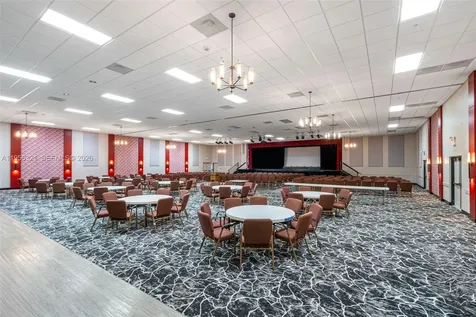 1110 NW 90th Way Plantation FL 33322