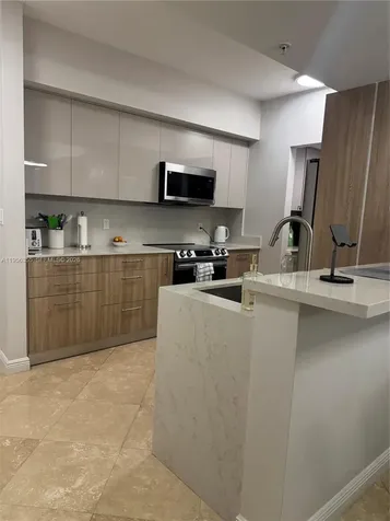 1745 E Hallandale Beach Boulevard Hallandale Beach FL 33009