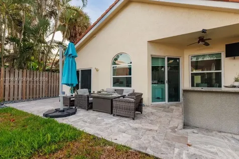 6952 NW 27th Court Margate FL 33063