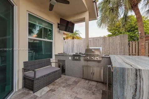 6952 NW 27th Court Margate FL 33063