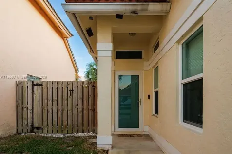 6952 NW 27th Court Margate FL 33063