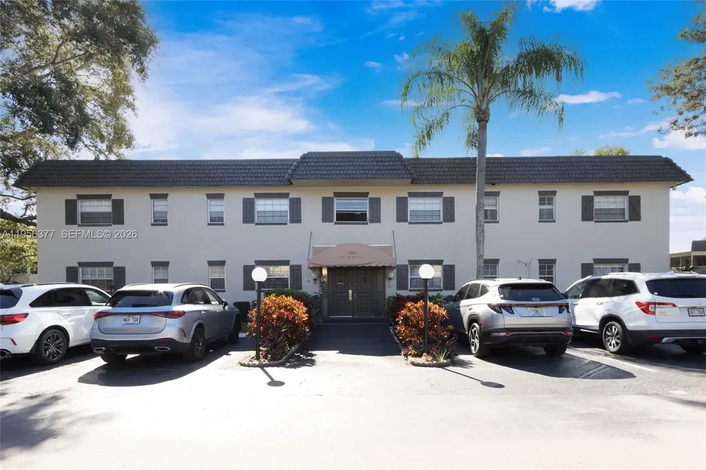 5661 SW 2nd Court Margate FL 33068