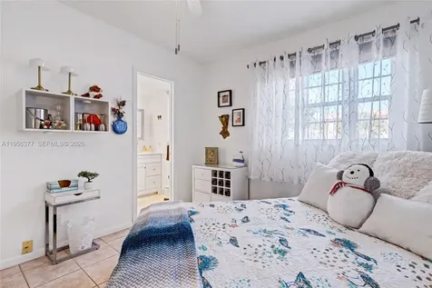 5661 SW 2nd Court Margate FL 33068
