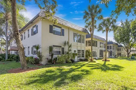 5661 SW 2nd Court Margate FL 33068