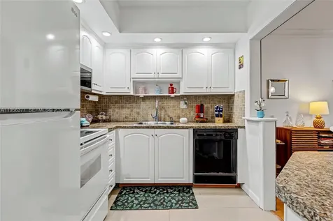 5661 SW 2nd Court Margate FL 33068