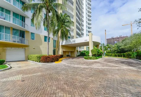 1755 E Hallandale Beach Boulevard Hallandale Beach FL 33009