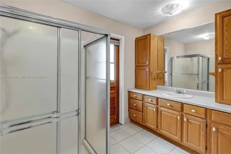 1102 NW 89th Terrace Pembroke Pines FL 33024