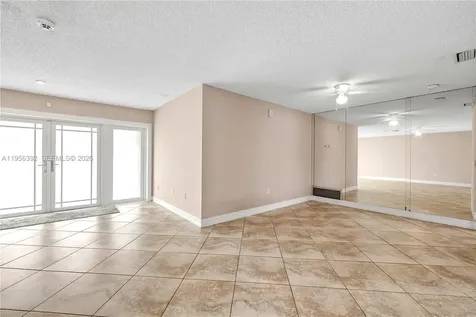 1102 NW 89th Terrace Pembroke Pines FL 33024