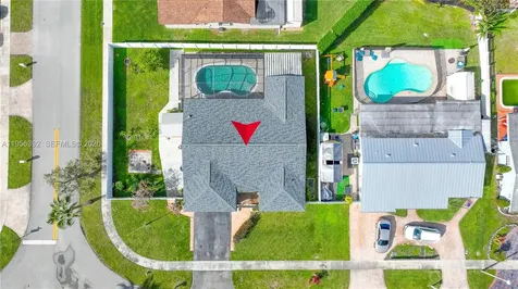 1102 NW 89th Terrace Pembroke Pines FL 33024