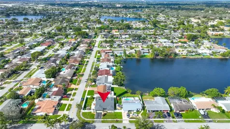 1102 NW 89th Terrace Pembroke Pines FL 33024