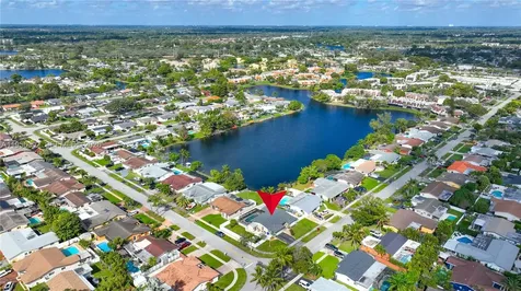 1102 NW 89th Terrace Pembroke Pines FL 33024
