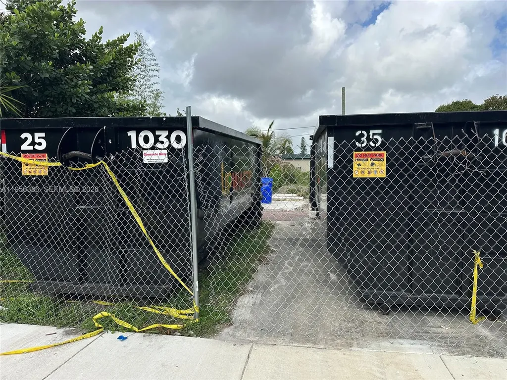 2101 SW 46th Avenue Fort Lauderdale FL 33317