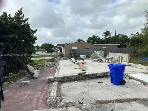 2101 SW 46th Avenue Fort Lauderdale FL 33317