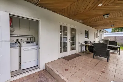 3614 SW 58th Avenue Miami FL 33155