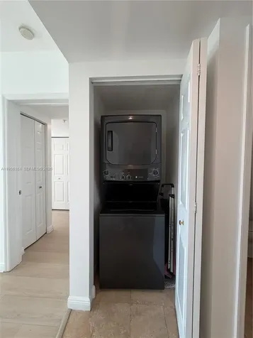 1755 E Hallandale Beach Boulevard Hallandale Beach FL 33009