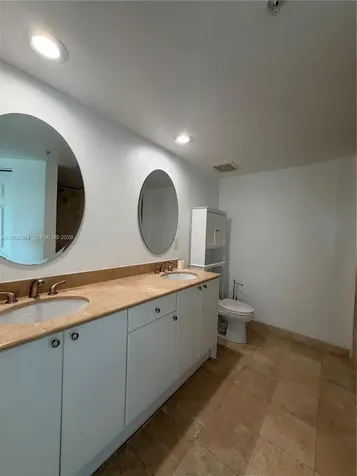 1755 E Hallandale Beach Boulevard Hallandale Beach FL 33009