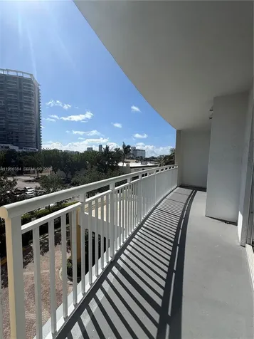 1755 E Hallandale Beach Boulevard Hallandale Beach FL 33009
